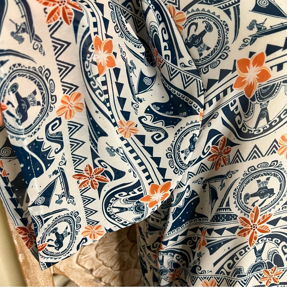 EUC Disney Moana Blue Patterned Kimono with Fringe Sz LG - Picture 6 of 8